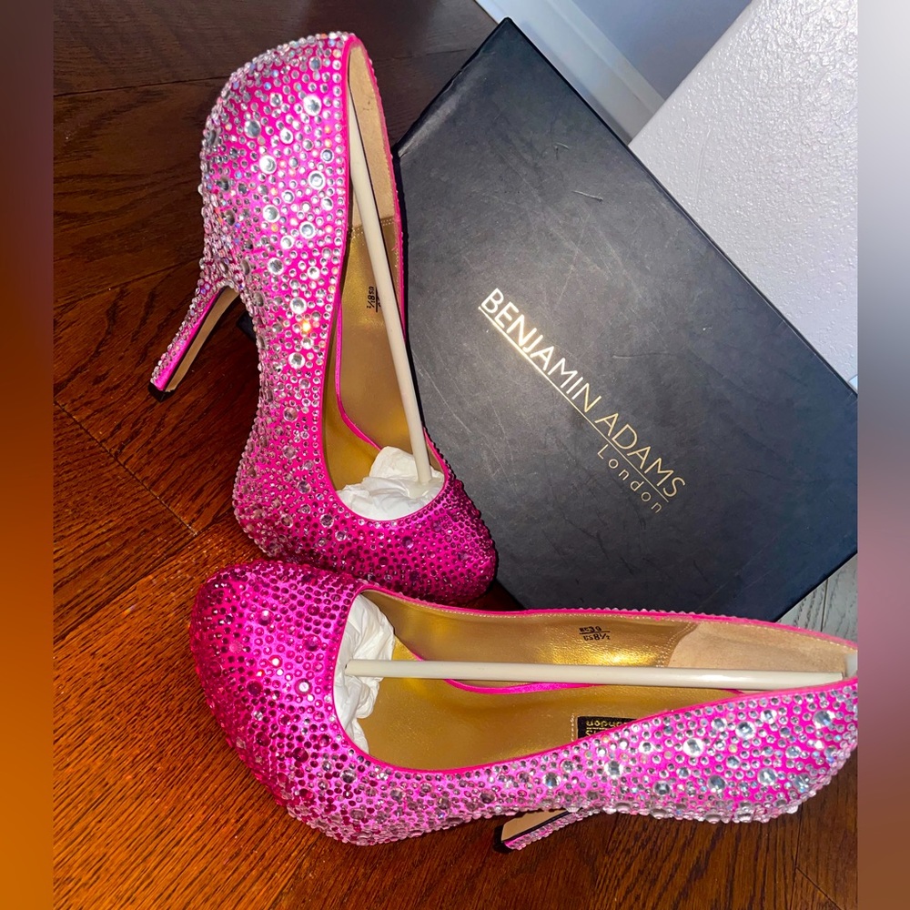 Womens BENJAMIN ADAMS LONDON Rio heels Sz 8 1/2